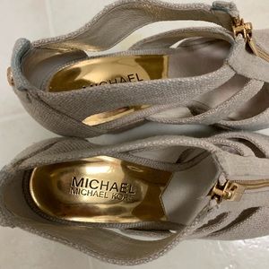 MICHAEL KORS Damita Platform Wedge